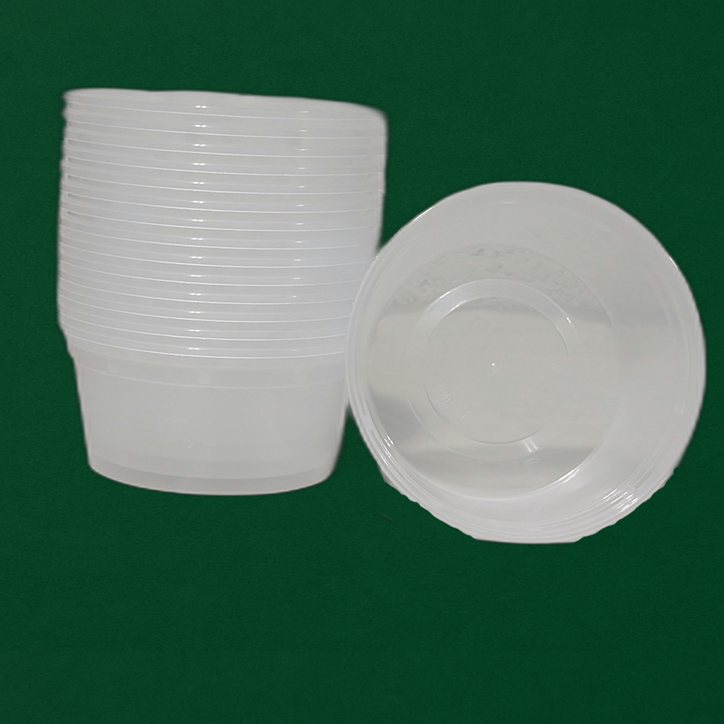 12oz Plastic Container with Lid (240 Pcs)